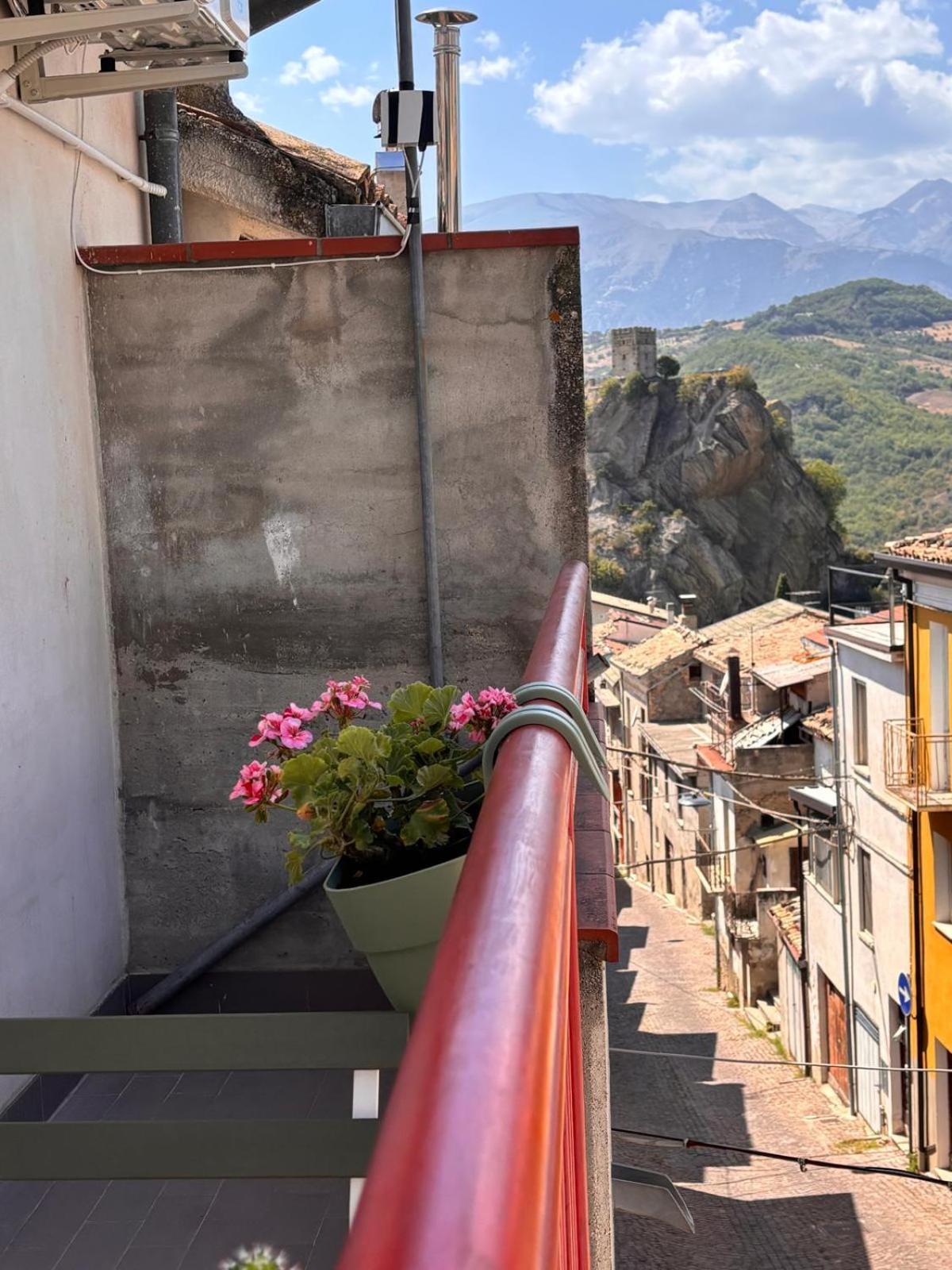 La Ginestra Roccascalegna Exterior foto
